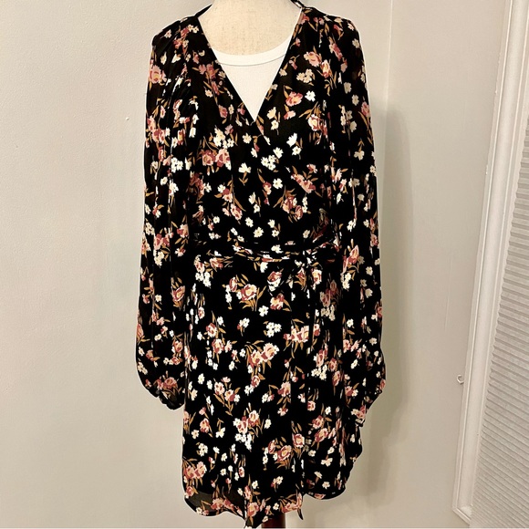 ALC Carlo Silk Mini Wrap Dress Balloon Sleeves Sz 8 - Picture 4 of 16